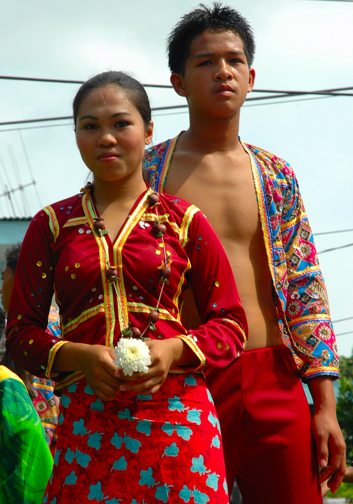 Тагал. Национальный костюм филиппинцев. Национальная одежда филиппинцев. Филиппины нац костюм. Филиппинский народ.