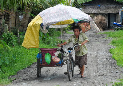 Philippines, Mindanao, street vendor